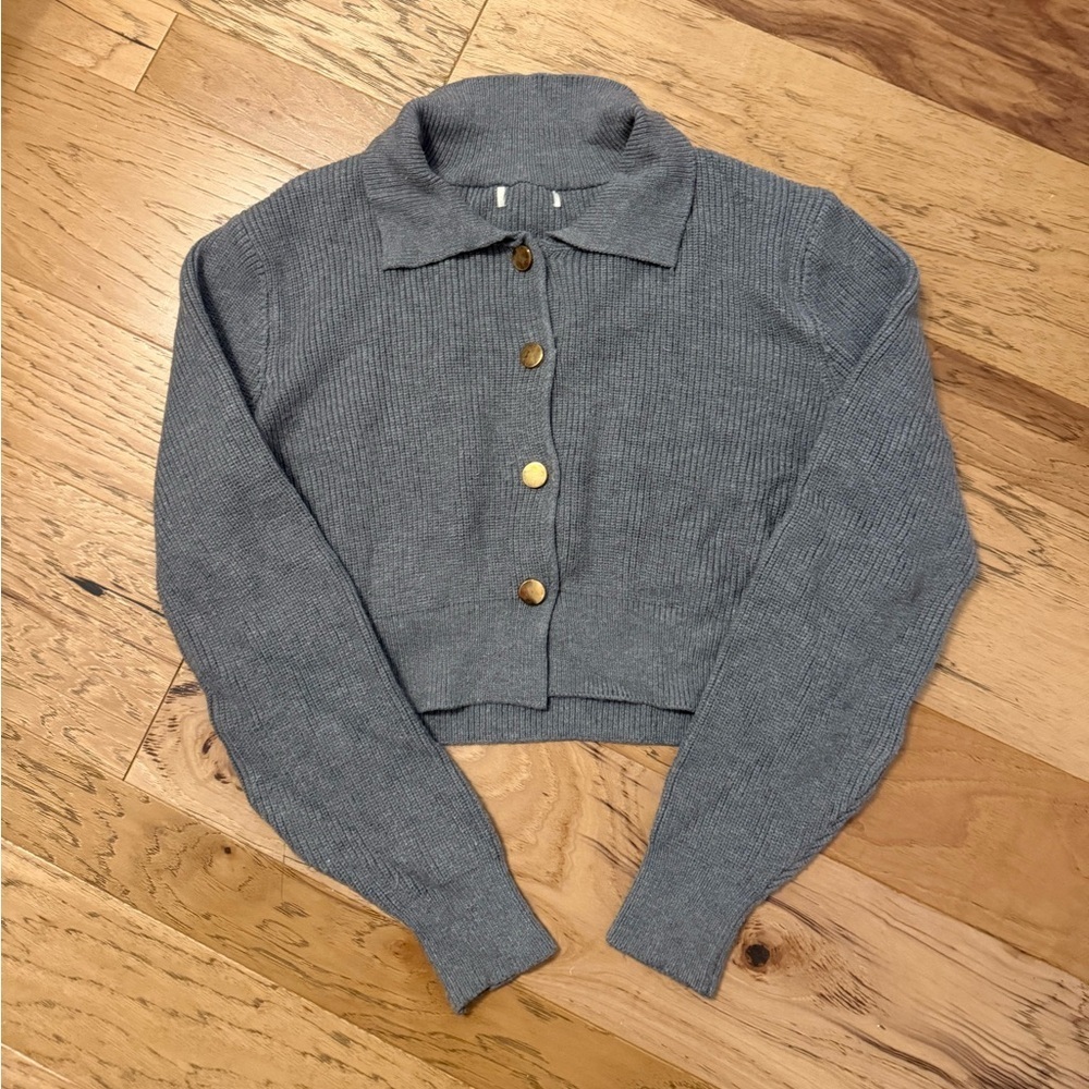 Classic Ribbed Button-Front Crop Sweater Jacket - Gray - Picture 2 of 2